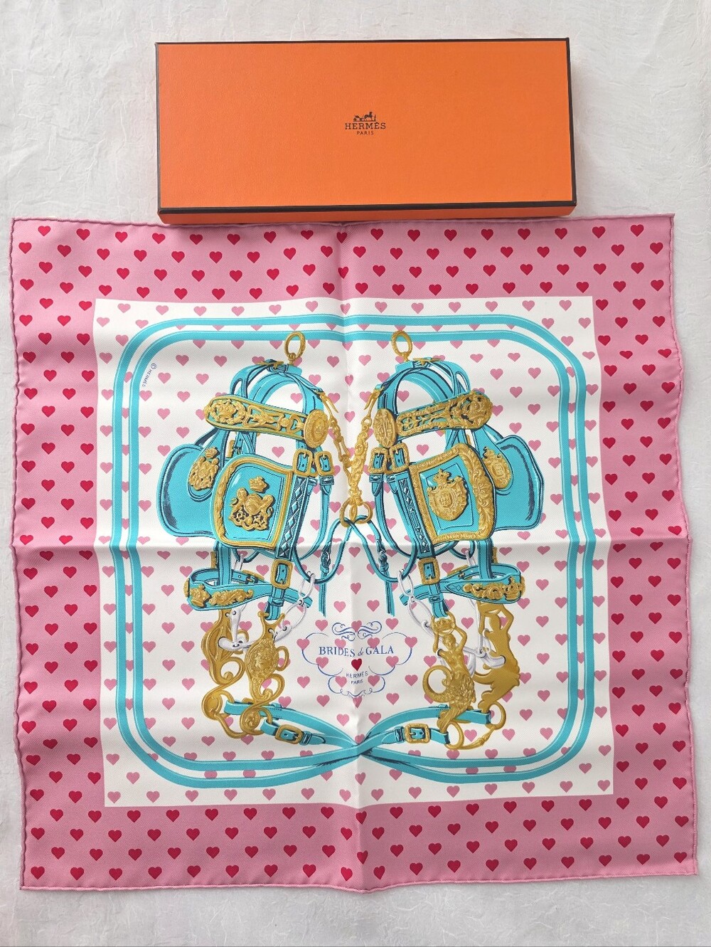 Auth Hermes Brides de Gala Hearts Pink & Turquoise Silk Scarf